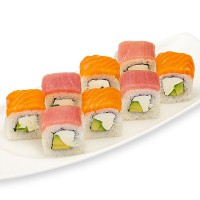 Ролл Радуга Токийская