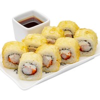 Темпура ролл с креветкой и сливочным сыром