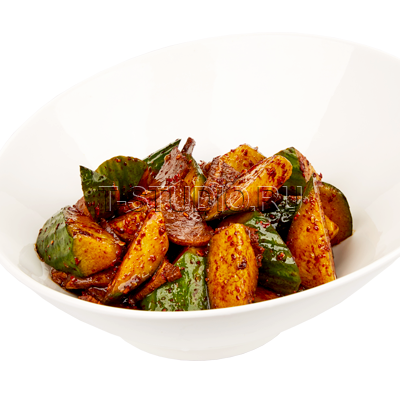 Салат Огурцы с говядиной