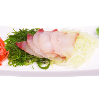 Сашими Изумидай